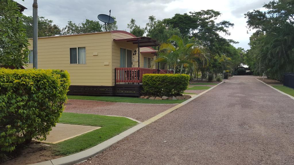 Dalrymple Tourist Cabin And Van Park Charters Towers Kültér fotó